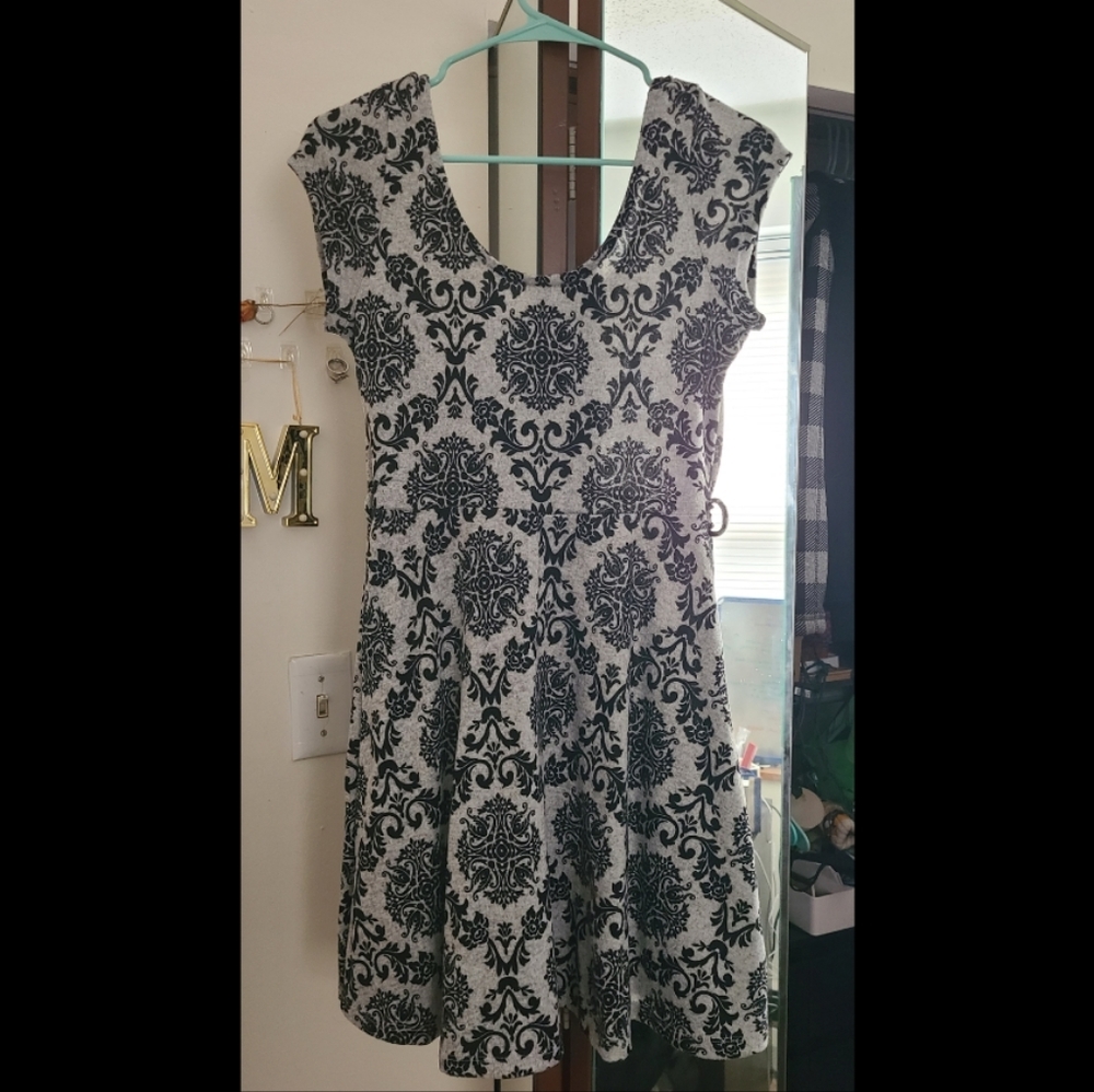 Patterned Grey Dress